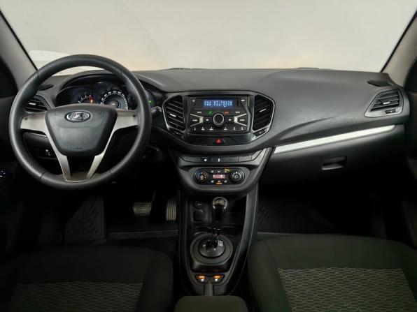 Lada (ВАЗ) Vesta I с пробегом 2017 года, цена 577 000 рублей, 133749 км, седан, Автокод Объявления
