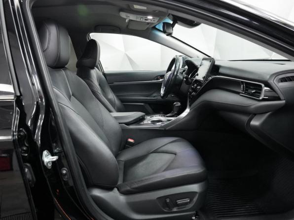 Toyota Camry VIII (XV70) Рестайлинг с пробегом 2021 года, цена 2 818 000 рублей, 91000 км, седан, Автокод Объявления