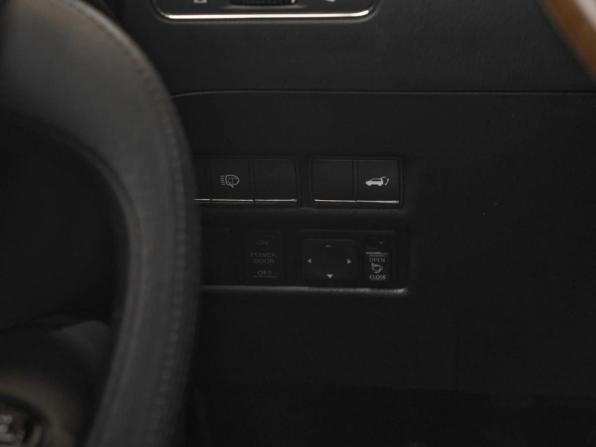 Infiniti QX56 II с пробегом 2012 года, цена 2 440 000 рублей, 195000 км, внедорожник, Автокод Объявления