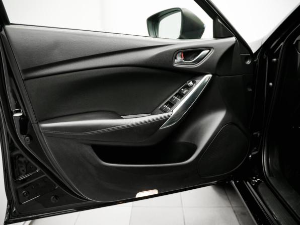 Mazda 6 III (GJ) Рестайлинг с пробегом 2017 года, цена 1 779 000 рублей, 177129 км, седан, Автокод Объявления