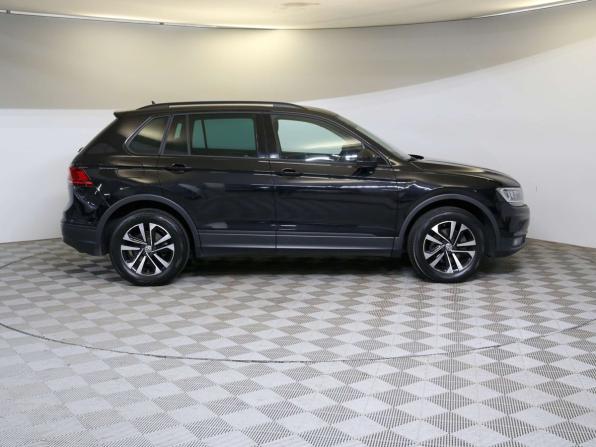 Volkswagen Tiguan II Рестайлинг с пробегом 2020 года, цена 2 190 000 рублей, 116000 км, внедорожник, Автокод Объявления