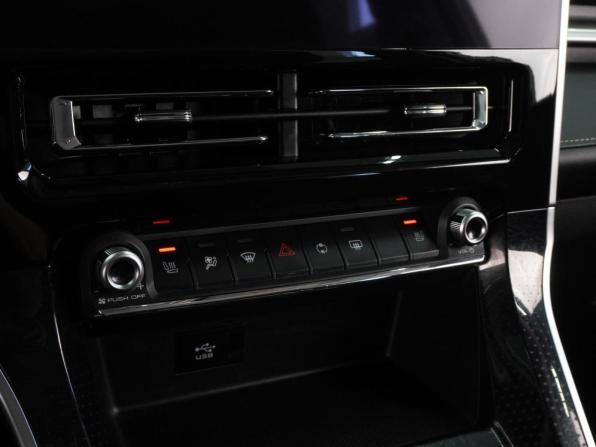 Haval M6 II с пробегом 2023 года, цена 1 599 000 рублей, 125265 км, внедорожник, Автокод Объявления
