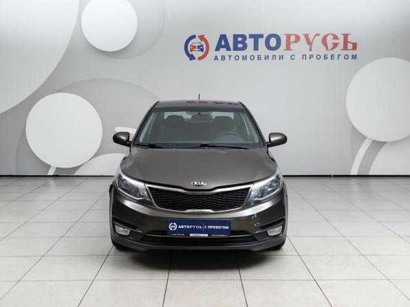 Kia Rio III Рестайлинг с пробегом 2016 года, цена 945 000 рублей, 136805 км, седан, Автокод Объявления