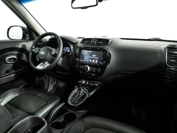Kia Soul II Рестайлинг с пробегом 2017 года, цена 1 399 777 рублей, 190109 км, хэтчбек, Автокод Объявления