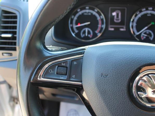 Skoda Karoq I с пробегом 2020 года, цена 2 208 500 рублей, 74500 км, внедорожник, Автокод Объявления
