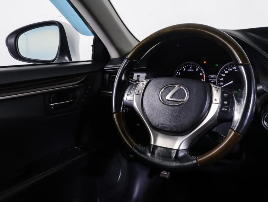 Lexus ES VI Рестайлинг Москва  - изображение 12