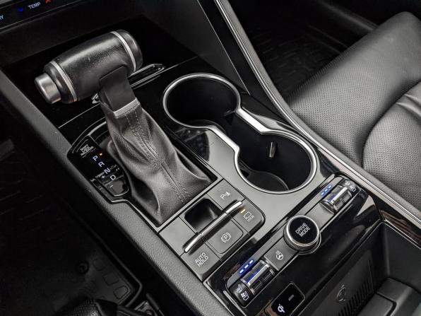 Kia K5 III с пробегом 2021 года, цена 2 775 000 рублей, 64214 км, седан, Автокод Объявления