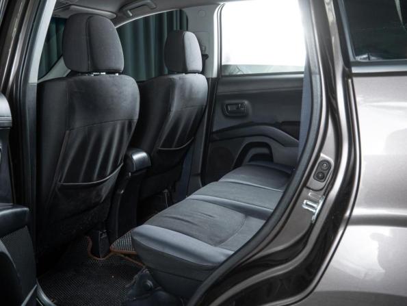Mitsubishi Outlander II Рестайлинг с пробегом 2010 года, цена 970 000 рублей, 276000 км, внедорожник, Автокод Объявления
