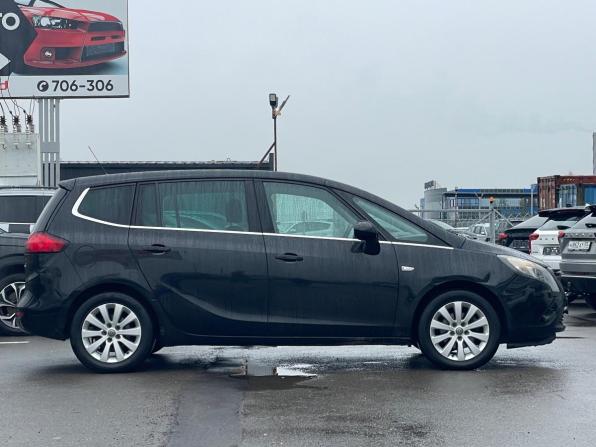 Opel Zafira C с пробегом 2014 года, цена 1 020 000 рублей, 180000 км, минивэн, Автокод Объявления