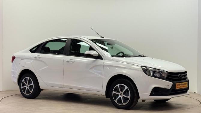 Lada (ВАЗ) Vesta I с пробегом 2017 года, цена 750 000 рублей, 82393 км, седан, Автокод Объявления