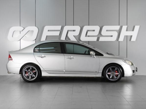 Honda Civic VIII с пробегом 2007 года, цена 699 000 рублей, 260086 км, седан, Автокод Объявления