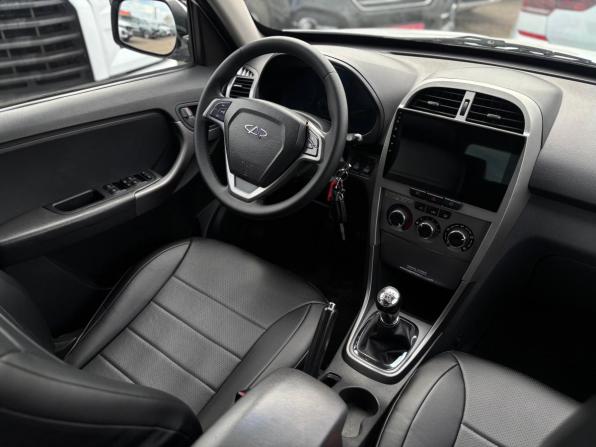 Chery Tiggo (T11) I Рестайлинг (FL) с пробегом 2015 года, цена 700 000 рублей, 123476 км, внедорожник, Автокод Объявления