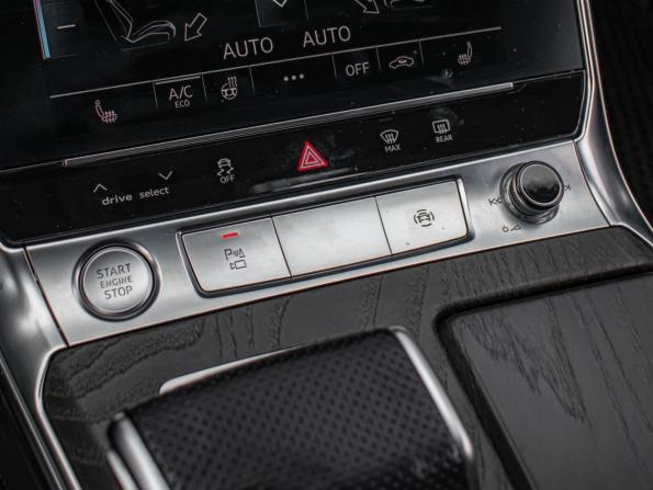 Audi A6 V (C8) с пробегом 2020 года, цена 4 130 000 рублей, 131995 км, седан, Автокод Объявления