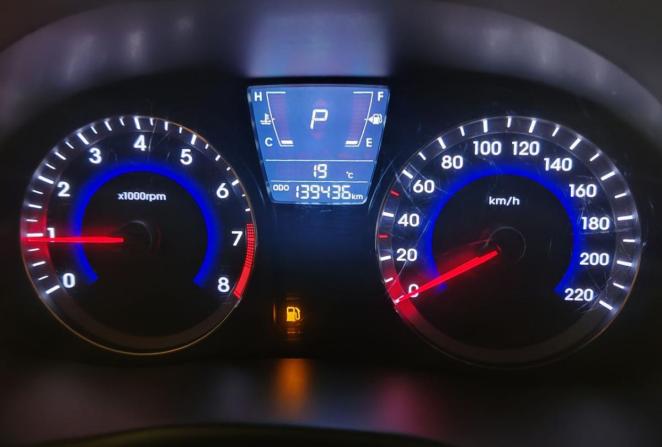 Hyundai Solaris I с пробегом 2013 года, цена 869 000 рублей, 139436 км, седан, Автокод Объявления