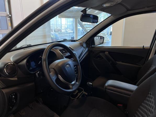 Lada (ВАЗ) Granta I Рестайлинг с пробегом 2021 года, цена 590 000 рублей, 215439 км, седан, Автокод Объявления