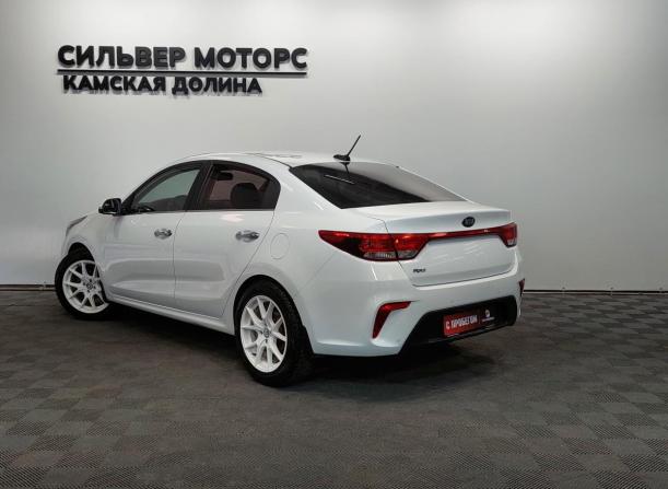 Kia Rio IV с пробегом 2017 года, цена 1 230 000 рублей, 133000 км, седан, Автокод Объявления