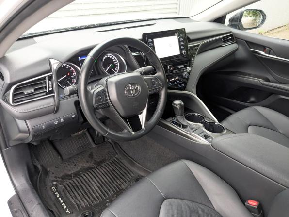 Toyota Camry VIII (XV70) Рестайлинг с пробегом 2021 года, цена 3 200 000 рублей, 13207 км, седан, Автокод Объявления