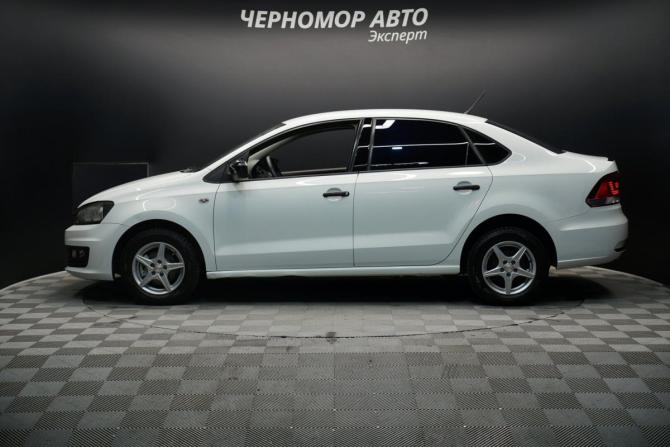 Volkswagen Polo V Рестайлинг с пробегом 2016 года, цена 997 000 рублей, 86000 км, седан, Автокод Объявления