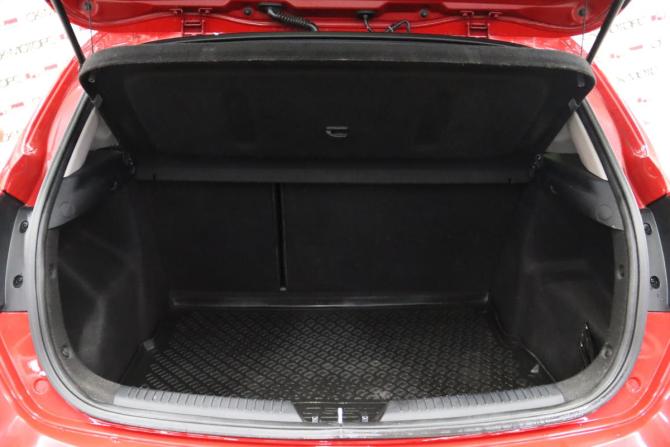 Kia Ceed II с пробегом 2014 года, цена 1 095 950 рублей, 135518 км, хэтчбек, Автокод Объявления