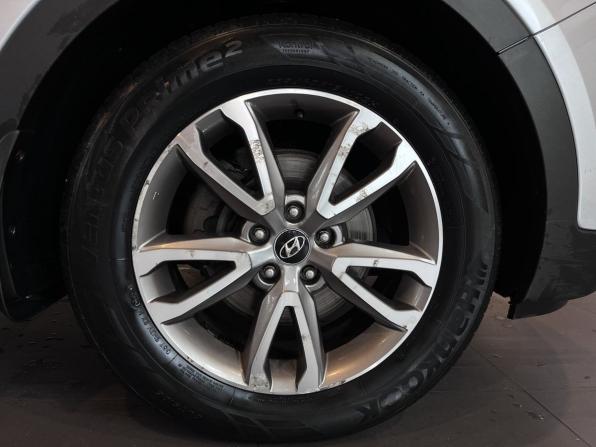 Hyundai Santa Fe III с пробегом 2012 года, цена 1 600 000 рублей, 216989 км, внедорожник, Автокод Объявления