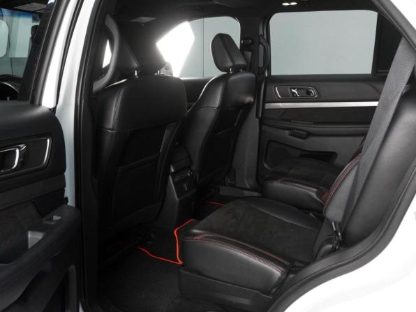 Ford Explorer V Рестайлинг 2 с пробегом 2018 года, цена 2 985 000 рублей, 161573 км, внедорожник, Автокод Объявления