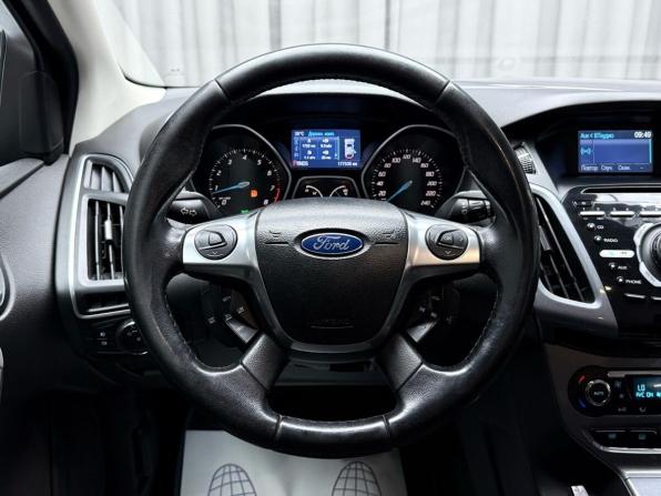 Ford Focus III с пробегом 2011 года, цена 899 000 рублей, 177538 км, хэтчбек, Автокод Объявления