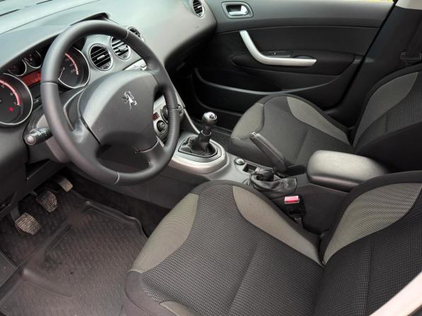 Peugeot 308 I с пробегом 2009 года, цена 320 000 рублей, 122400 км, хэтчбек, Автокод Объявления