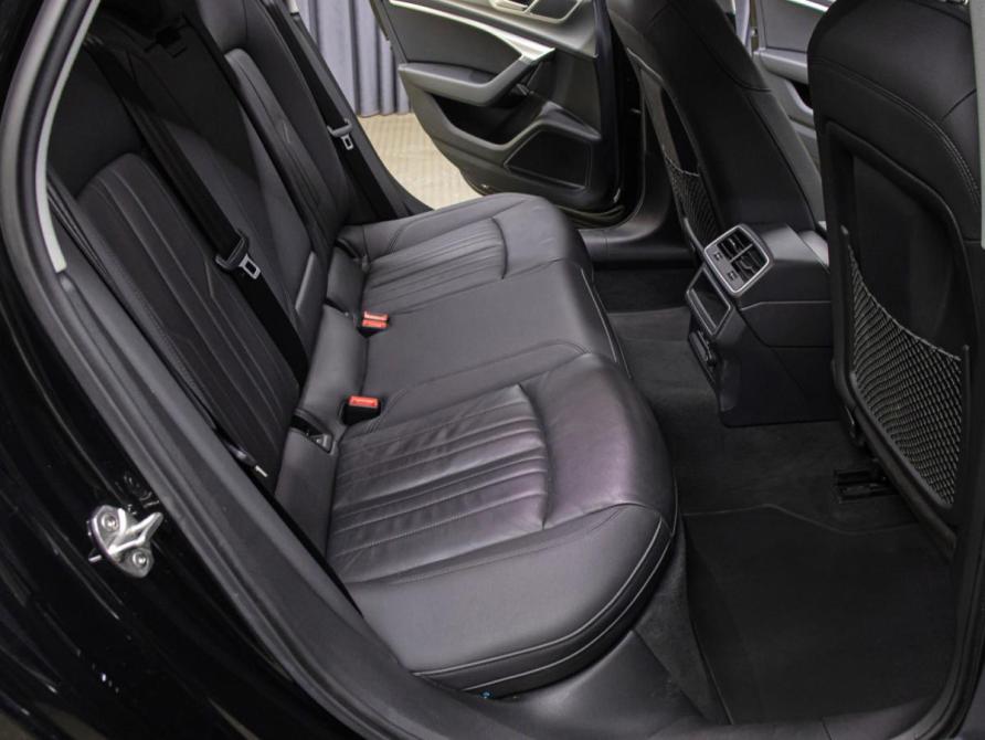 Audi A6 V (C8) Москва  - изображение 12