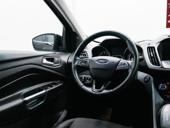 Ford Kuga II Рестайлинг с пробегом 2018 года, цена 1 449 000 рублей, 140866 км, внедорожник, Автокод Объявления