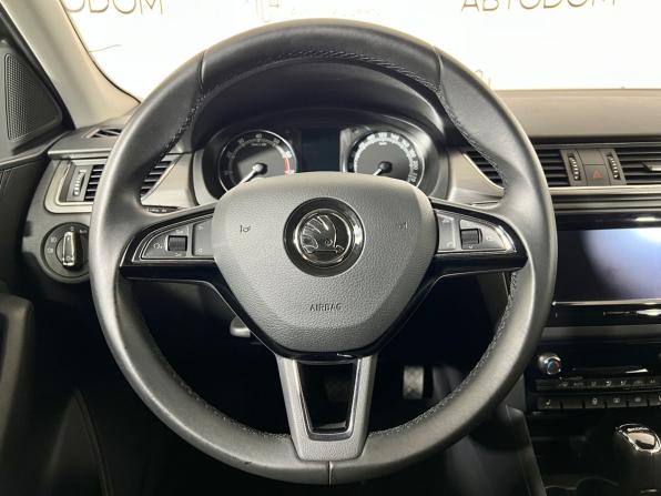 Skoda Rapid I Рестайлинг с пробегом 2018 года, цена 1 449 000 рублей, 82977 км, лифтбек, Автокод Объявления