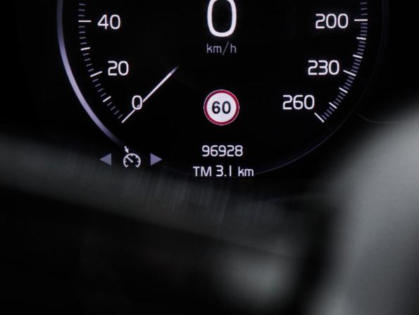 Volvo XC40 I с пробегом 2019 года, цена 2 949 000 рублей, 96927 км, внедорожник, Автокод Объявления