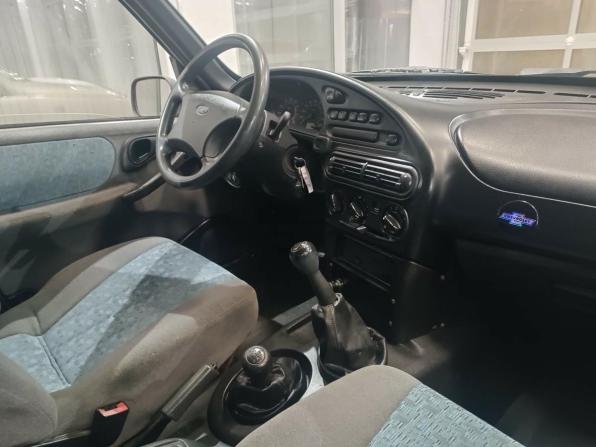 Chevrolet Niva I с пробегом 2005 года, цена 219 000 рублей, 131000 км, внедорожник, Автокод Объявления