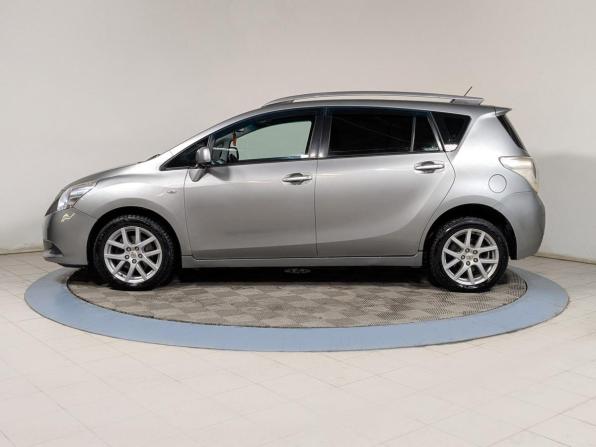 Toyota Verso I с пробегом 2010 года, цена 850 000 рублей, 114700 км, компактвэн, Автокод Объявления