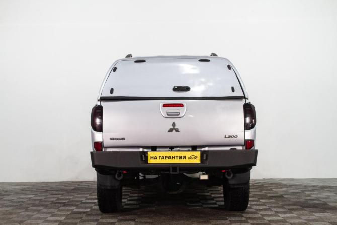Mitsubishi L200 IV с пробегом 2011 года, цена 1 299 000 рублей, 181000 км, offers.body_type.unknown, Автокод Объявления
