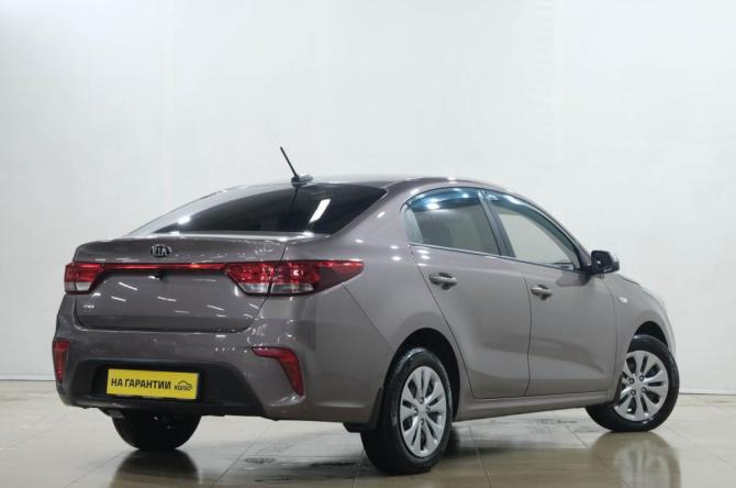 Kia Rio IV с пробегом 2019 года, цена 1 379 000 рублей, 70000 км, седан, Автокод Объявления