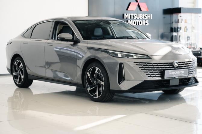Changan Lamore с пробегом 2024 года, цена 2 019 000 рублей, 22066 км, седан, Автокод Объявления