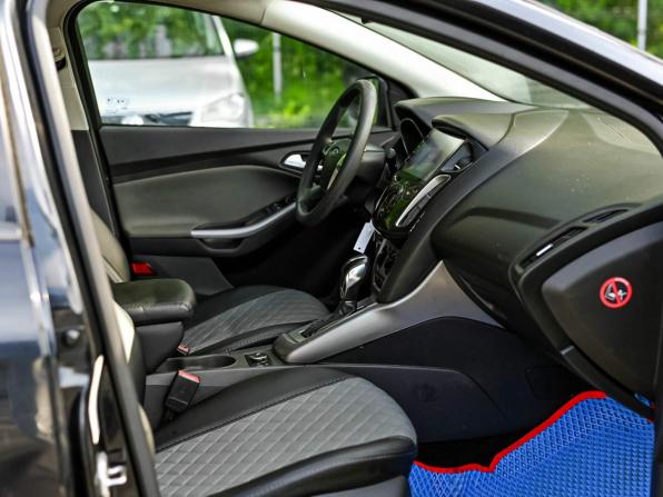 Ford Focus III с пробегом 2013 года, цена 650 000 рублей, 226138 км, хэтчбек, Автокод Объявления
