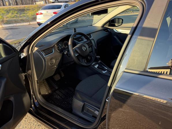Skoda Octavia III (A7) с пробегом 2013 года, цена 990 000 рублей, 236414 км, лифтбек, Автокод Объявления