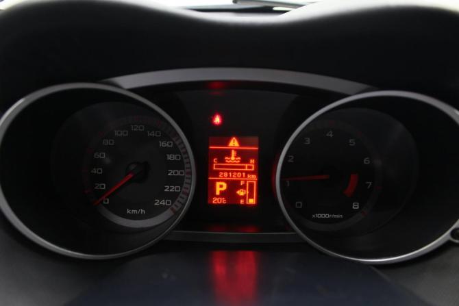 Mitsubishi Outlander II с пробегом 2008 года, цена 999 000 рублей, 281173 км, внедорожник, Автокод Объявления