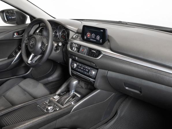 Mazda 6 III (GJ) Рестайлинг с пробегом 2017 года, цена 1 785 000 рублей, 155220 км, седан, Автокод Объявления
