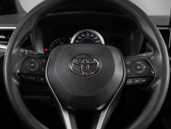 Toyota Levin XII (E210) с пробегом 2022 года, цена 2 100 000 рублей, 21770 км, седан, Автокод Объявления