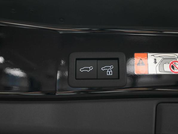 Toyota RAV4 VI (XA60) с пробегом 2026 года, цена 4 650 000 рублей, 37 км, внедорожник, Автокод Объявления