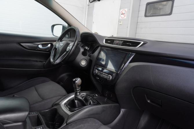 Nissan Qashqai II с пробегом 2017 года, цена 1 099 000 рублей, 210000 км, внедорожник, Автокод Объявления
