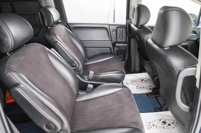Honda Freed I Рестайлинг 2 с пробегом 2015 года, цена 1 239 000 рублей, 64195 км, компактвэн, Автокод Объявления