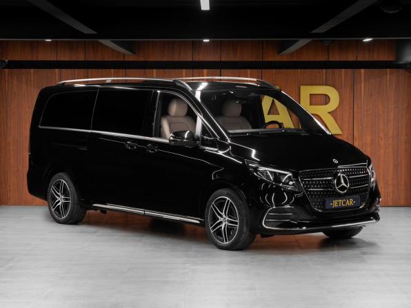 Mercedes-Benz V-Класс III (W447) Рестайлинг 2 с пробегом 2025 года, цена 41 700 000 рублей, 86 км, минивэн, Автокод Объявления
