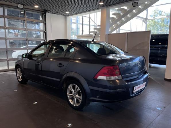 Opel Astra H Рестайлинг с пробегом 2008 года, цена 341 000 рублей, 228676 км, седан, Автокод Объявления