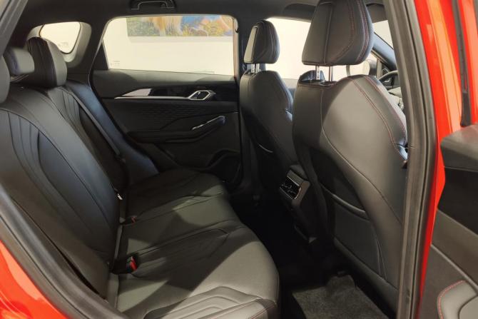 Новый Geely Coolray I Рестайлинг 2 2026 года, цена 2 674 990 рублей, внедорожник, Автокод Объявления