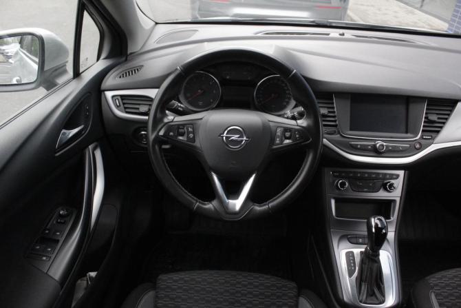 Opel Astra K Рестайлинг с пробегом 2020 года, цена 1 400 000 рублей, 109314 км, универсал, Автокод Объявления
