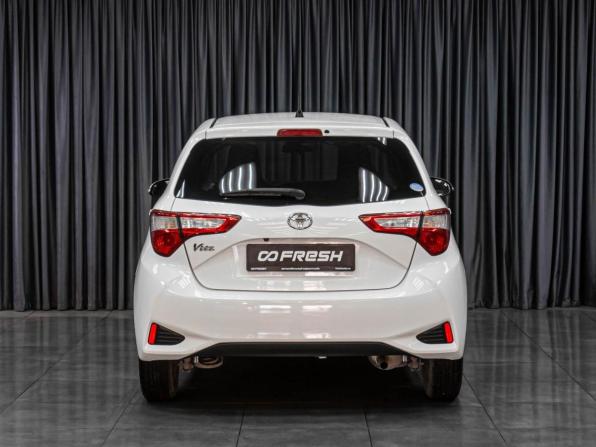 Toyota Vitz III (XP130) Рестайлинг 2 с пробегом 2019 года, цена 1 079 000 рублей, 106704 км, хэтчбек, Автокод Объявления