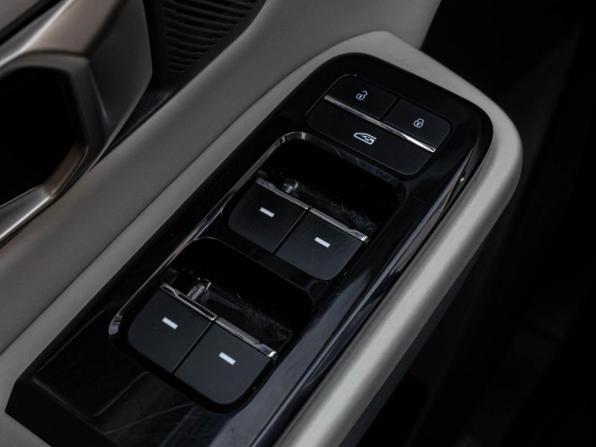 JETOUR DASHING I с пробегом 2023 года, цена 2 140 000 рублей, 29000 км, внедорожник, Автокод Объявления